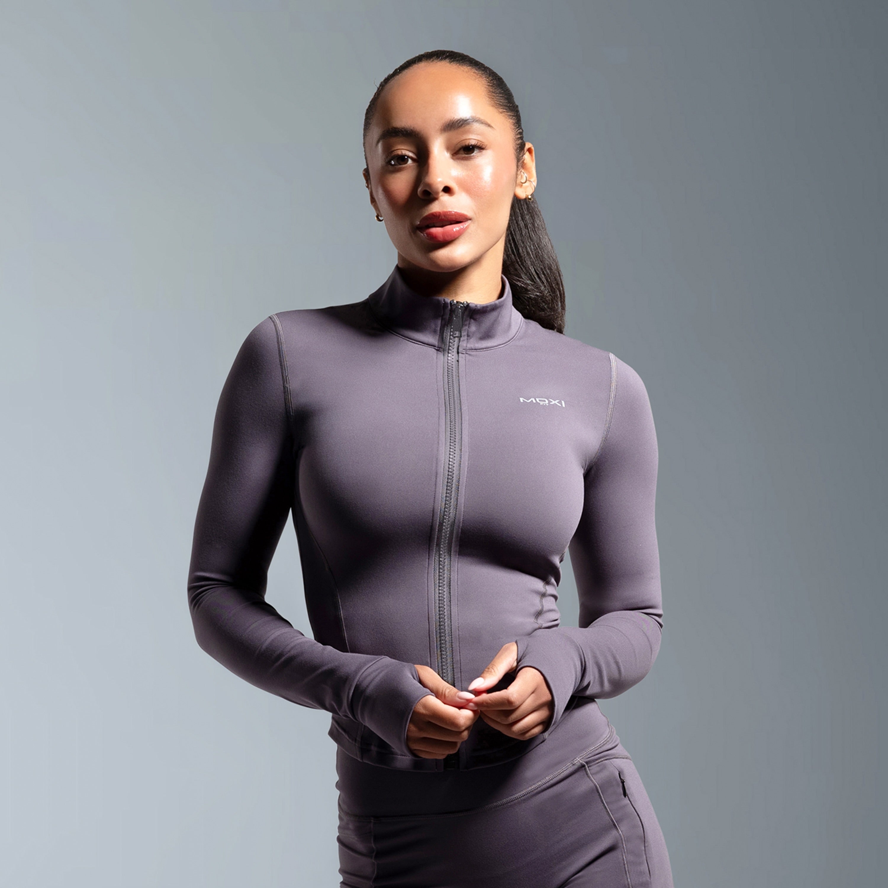 Facetune_17-04-2025-17-18-00.jpg